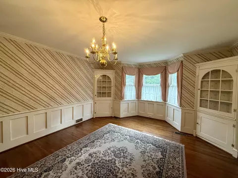 Dining - 208 Crescent Dr, Windsor, NC 27983 photo 5 of 5