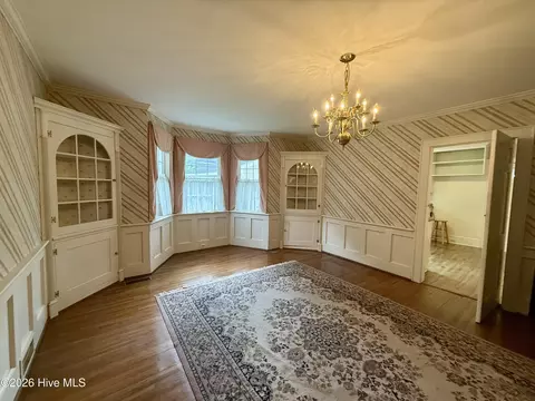 Dining - 208 Crescent Dr, Windsor, NC 27983 photo 4 of 5