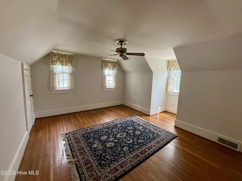 Bedroom - 208 Crescent Dr, Windsor, NC 27983 photo 4 of 5