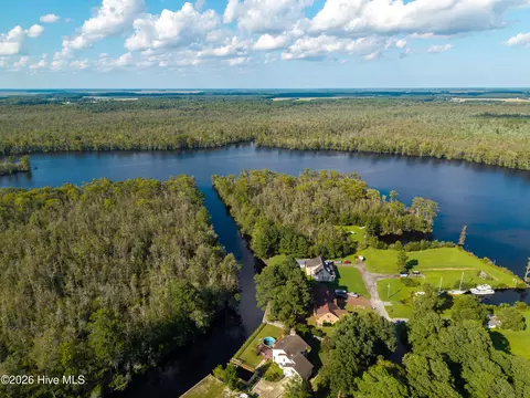 120 Dogwood Trl, Elizabeth City, NC 27909
