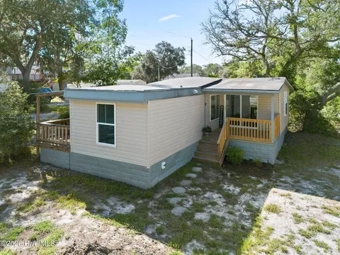 2305 N Bluebeard Trl SW, Supply, NC 28462