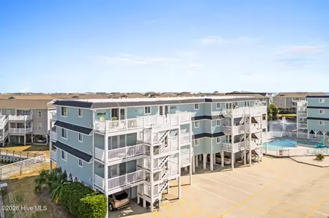 31 Beaufort St #E, Ocean Isle Beach, NC 28469