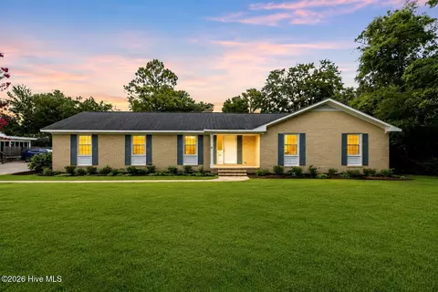 120 Windemere Rd, Wilmington, NC 28405