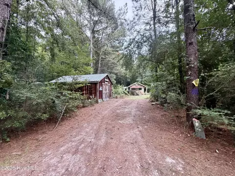 182 Rock Rd, Maple Hill, NC 28454 photo 7