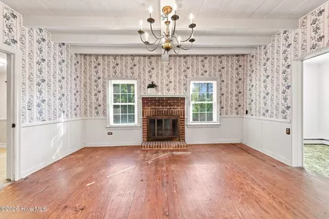 Dining - 846 Nobles Mill Rd, Deep Run, NC 28525 photo 1 of 2