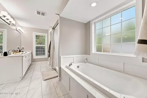 Bath - 9 Moore Dr, Pinehurst, NC 28374 photo 4 of 4