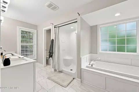 Bath - 9 Moore Dr, Pinehurst, NC 28374 photo 2 of 4