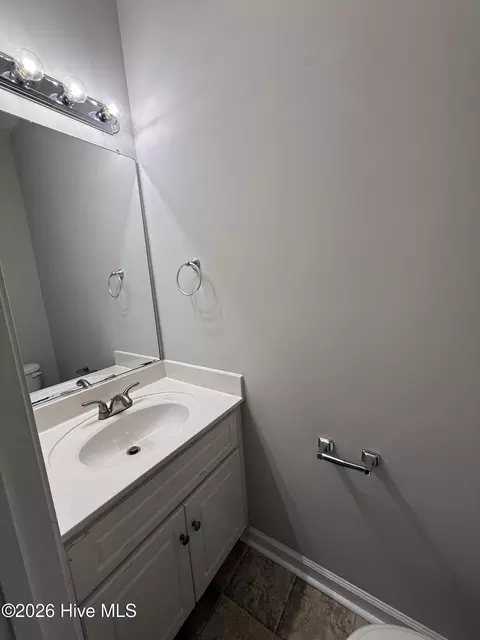 Bath - 4324 E Barcelona Way, Augusta, GA 30906 photo 8 of 8