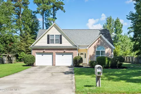 10192 N Olde Towne Wynd SE, Leland, NC 28451