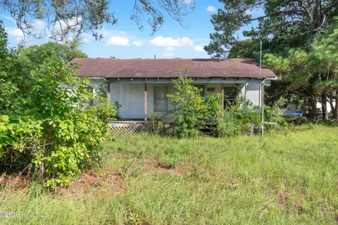 7232 Beach Dr SW, Ocean Isle Beach, NC 28469