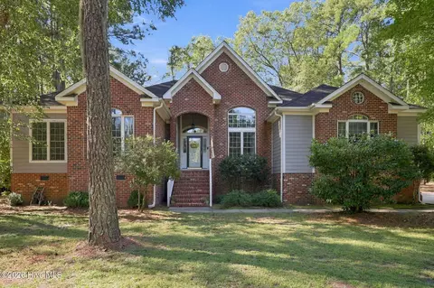 608 Pamlico River Dr, Washington, NC 27889