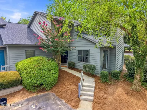 1 Cardinal Ln, North Augusta, SC 29841