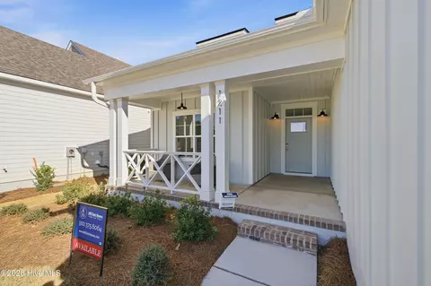 Exterior - 1211 Juno Dr, Wilmington, NC 28411 photo 3 of 7