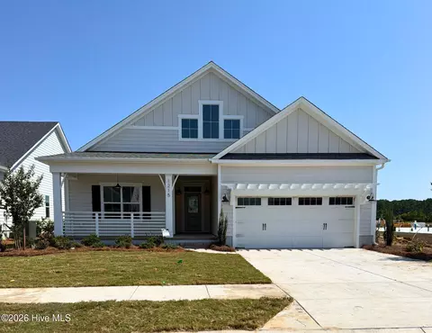 1215 Juno Dr, Wilmington, NC 28411