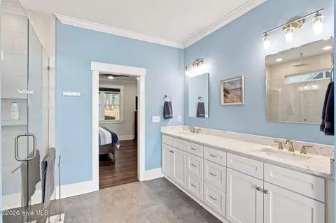 Bath - 39 Stratford Pl, Hampstead, NC 28443 photo 2 of 7