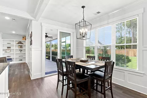 Dining - 39 Stratford Pl, Hampstead, NC 28443 photo 2 of 2