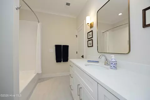 Bath - 1 Castle Bridge Ct, Pinehurst, NC 28374 photo 5 of 5
