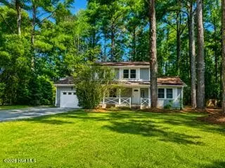 213 Staffordshire Rd, Greenville, NC 27834