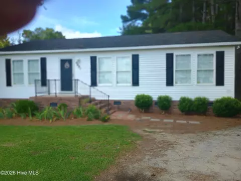 4491 Honey Hill Rd, Hallsboro, NC 28442