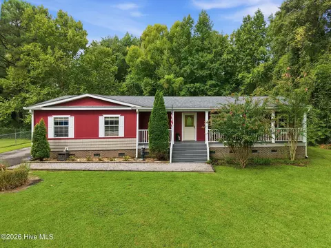 109 Southwest Dr, Newport, NC 28570