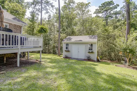 Exterior - 95 Waters Edge Dr, Chocowinity, NC 27817 photo 2 of 12