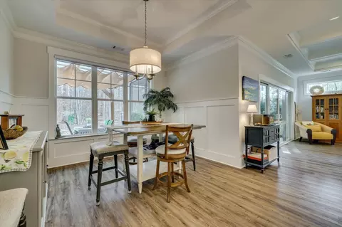 Dining - 205 Canal Ct, Mccormick, SC 29835 photo 2 of 3