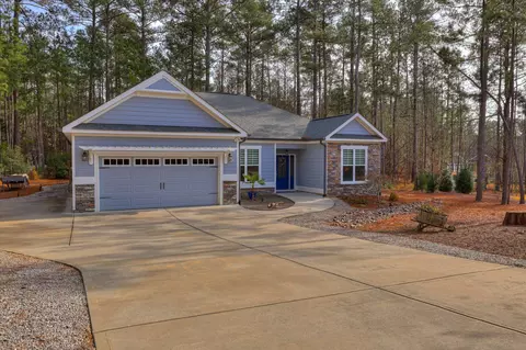 Exterior - 205 Canal Ct, Mccormick, SC 29835 photo 3 of 18