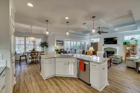 Kitchen - 205 Canal Ct, Mccormick, SC 29835 photo 3 of 5