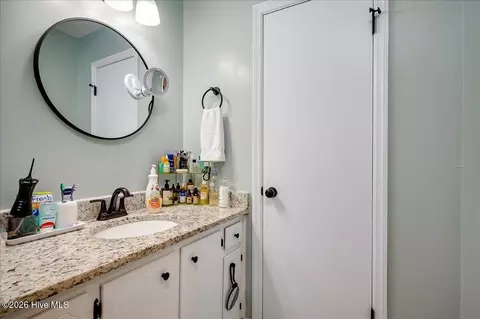 Bath - 1846 Mcdade Farm Rd, Augusta, GA 30906 photo 1 of 3