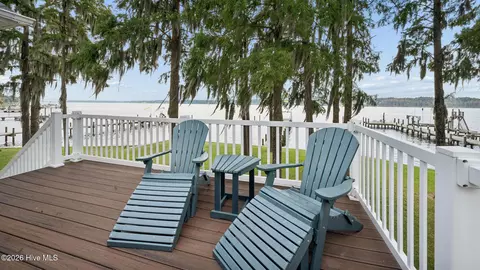 Exterior - 57 W Bayside Dr, Chocowinity, NC 27817 photo 5 of 20
