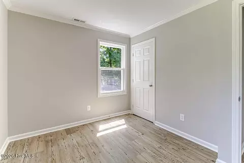 Bedroom - 390 Newtown Loop Rd, Atkinson, NC 28421 photo 6 of 10