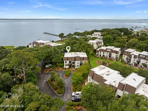 183 Drum Inlt, Morehead City, NC 28557
