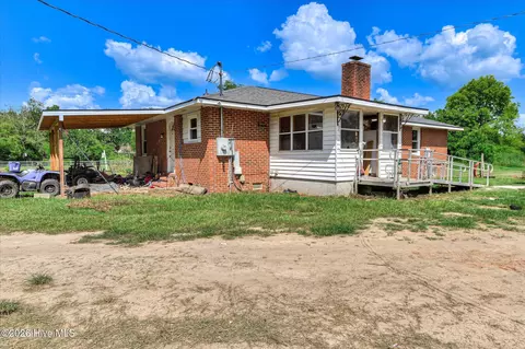 Exterior - 1227 County Line Rd, Harlem, GA 30814 photo 7 of 9