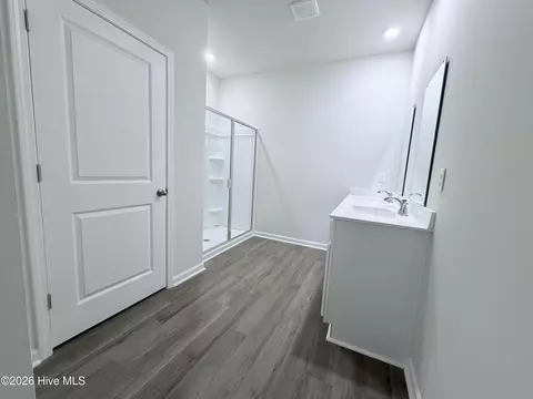 Bath - 520 Duvall St, Longs, SC 29568 photo 2 of 2