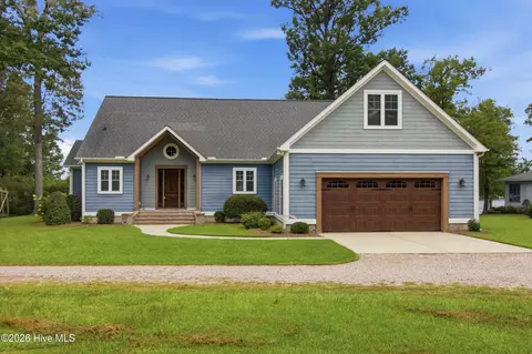 Exterior - 165 N Teachs Point Rd, Bath, NC 27808 photo 11 of 19