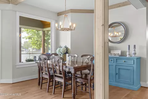 Dining - 165 N Teachs Point Rd, Bath, NC 27808 photo 2 of 3