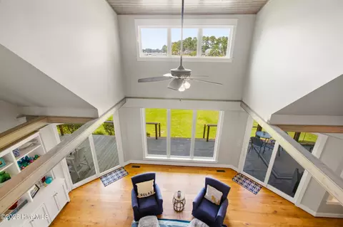 Entry Way - 165 N Teachs Point Rd, Bath, NC 27808 photo 5 of 11