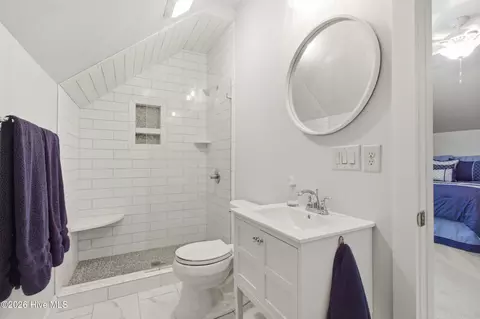 Bath - 165 N Teachs Point Rd, Bath, NC 27808 photo 6 of 7