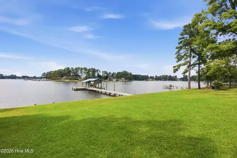 View/Area - 165 N Teachs Point Rd, Bath, NC 27808 photo 3 of 9