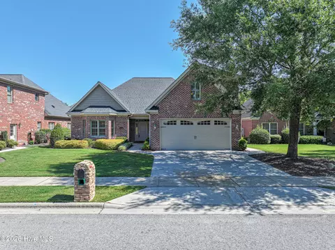 3738 Prestwick Pl, Greenville, NC 27834