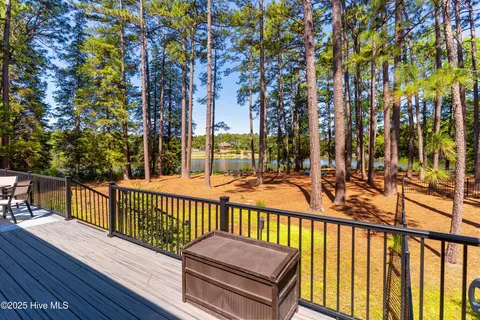 Exterior - 185 Ponte Vedra Dr, Pinehurst, NC 28374 photo 5 of 13