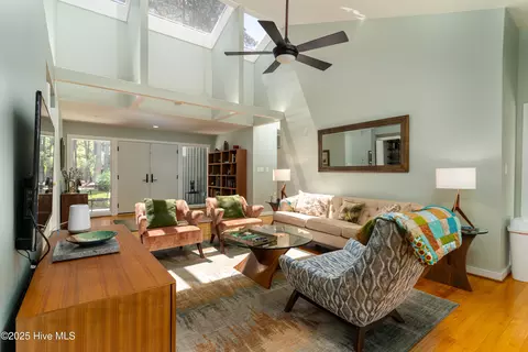 Living - 185 Ponte Vedra Dr, Pinehurst, NC 28374 photo 5 of 5