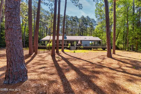 Exterior - 185 Ponte Vedra Dr, Pinehurst, NC 28374 photo 9 of 13