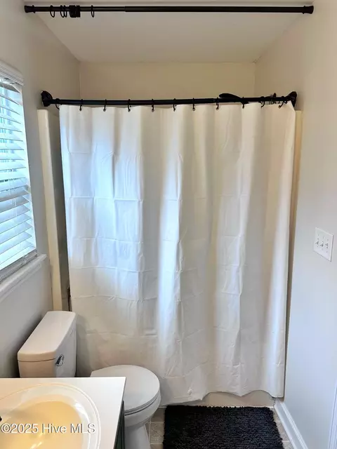 Bath - 308 Basil Ct, Hubert, NC 28539 photo 1 of 4