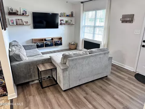 Living - 308 Basil Ct, Hubert, NC 28539 photo 1 of 3