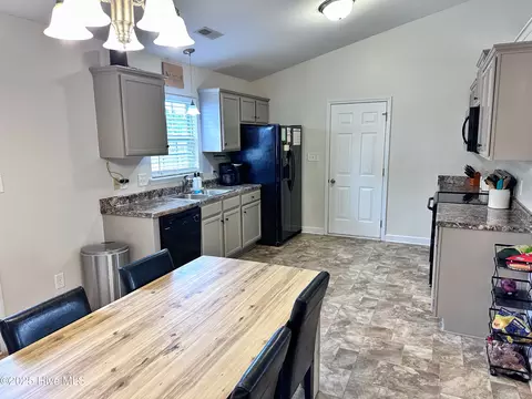 Kitchen - 308 Basil Ct, Hubert, NC 28539 photo 3 of 3