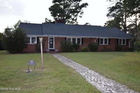224 Mccrae St, Grifton, NC 28530