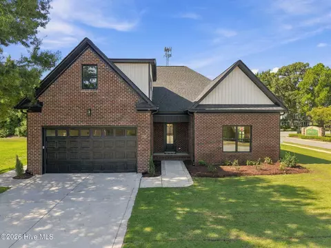 3741 Prestwick Pl, Greenville, NC 27834