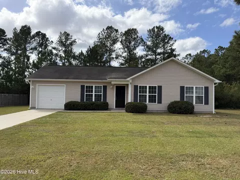 180 Ashbury Park Ln, Richlands, NC 28574
