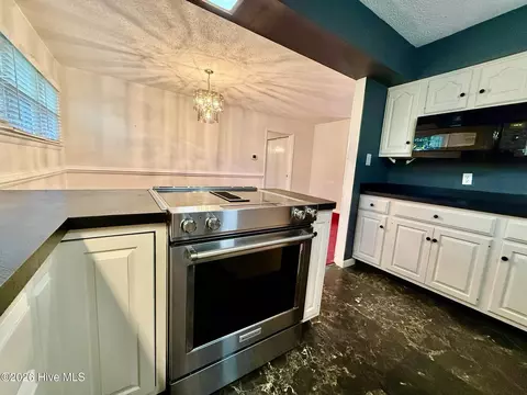 Kitchen - 70 Windmere Rd, Pinehurst, NC 28374 photo 3 of 4